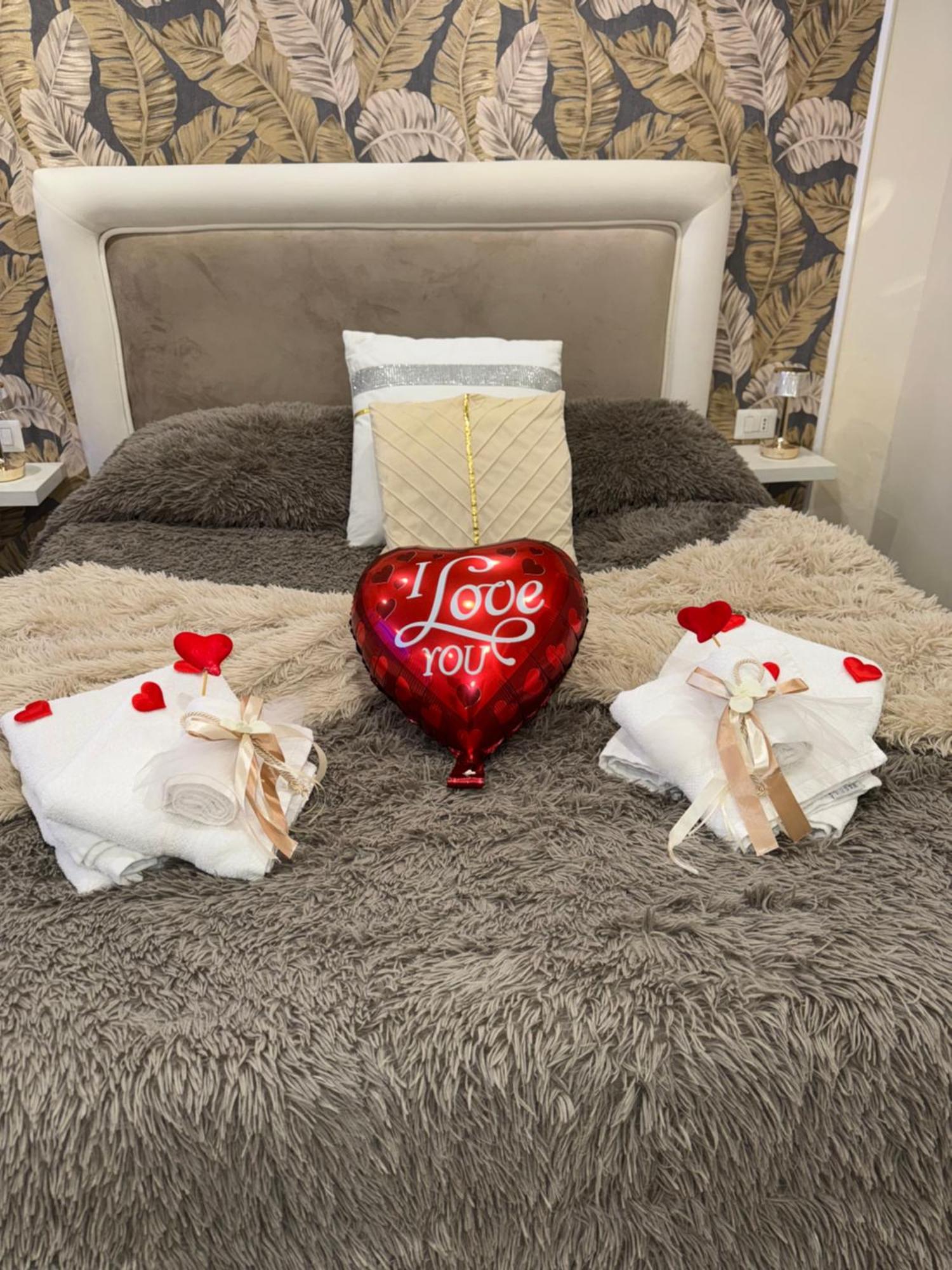La Dimora Dei Sogni Sedil Capuano Home Suite Naples Extérieur photo